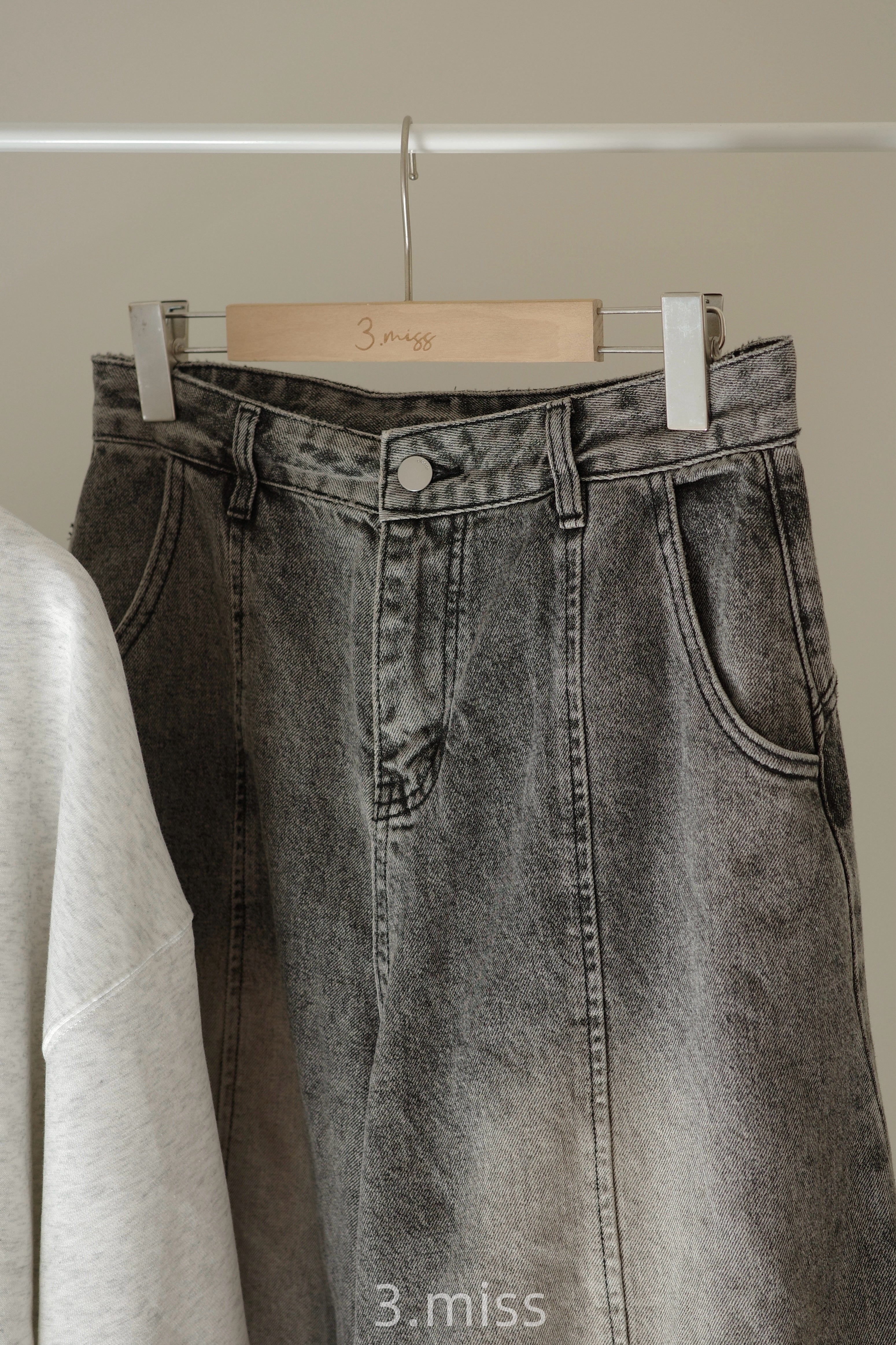 刷色彎刀褲｜灰