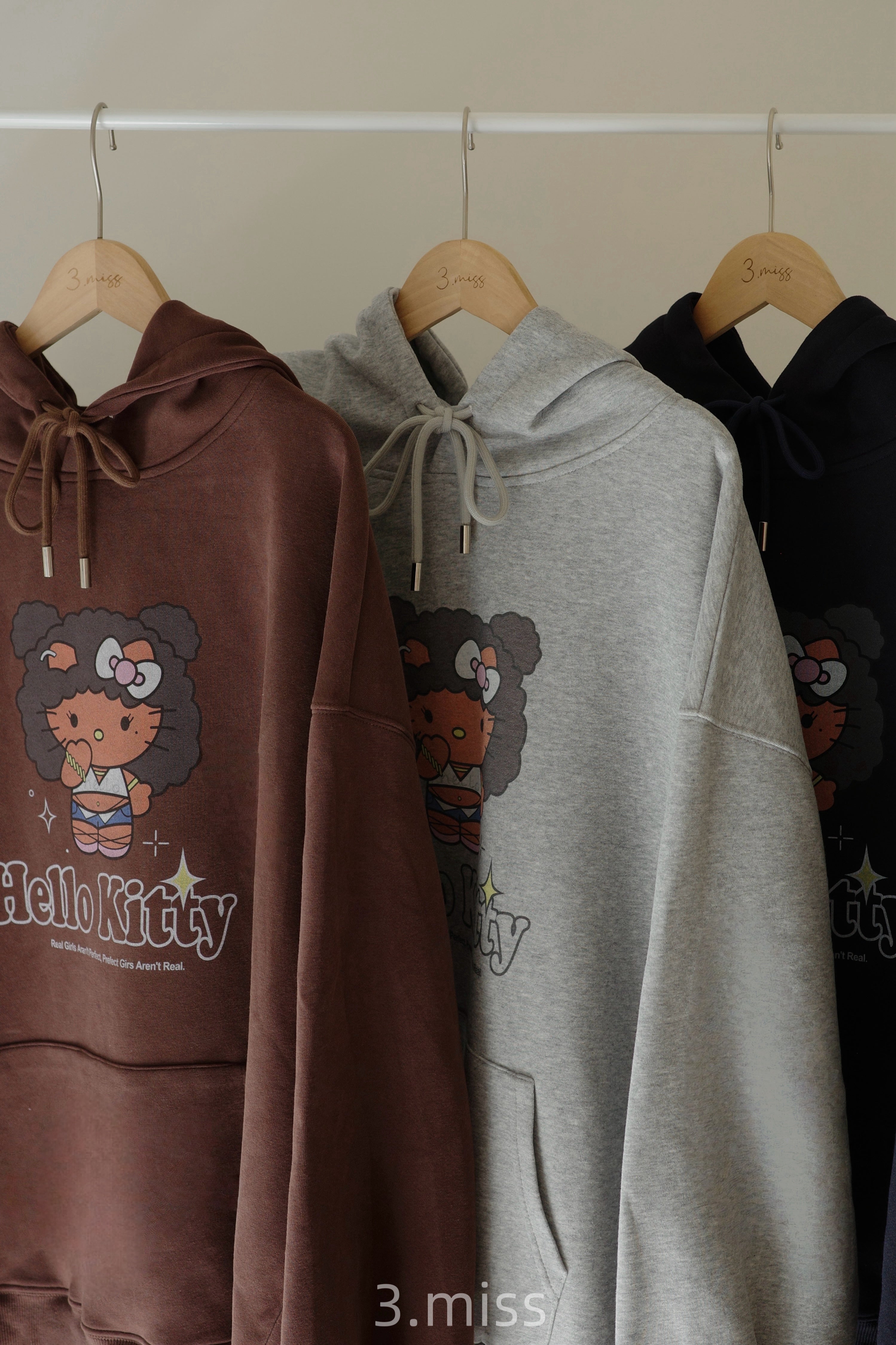 曬黑貓帽T ｜補貨了