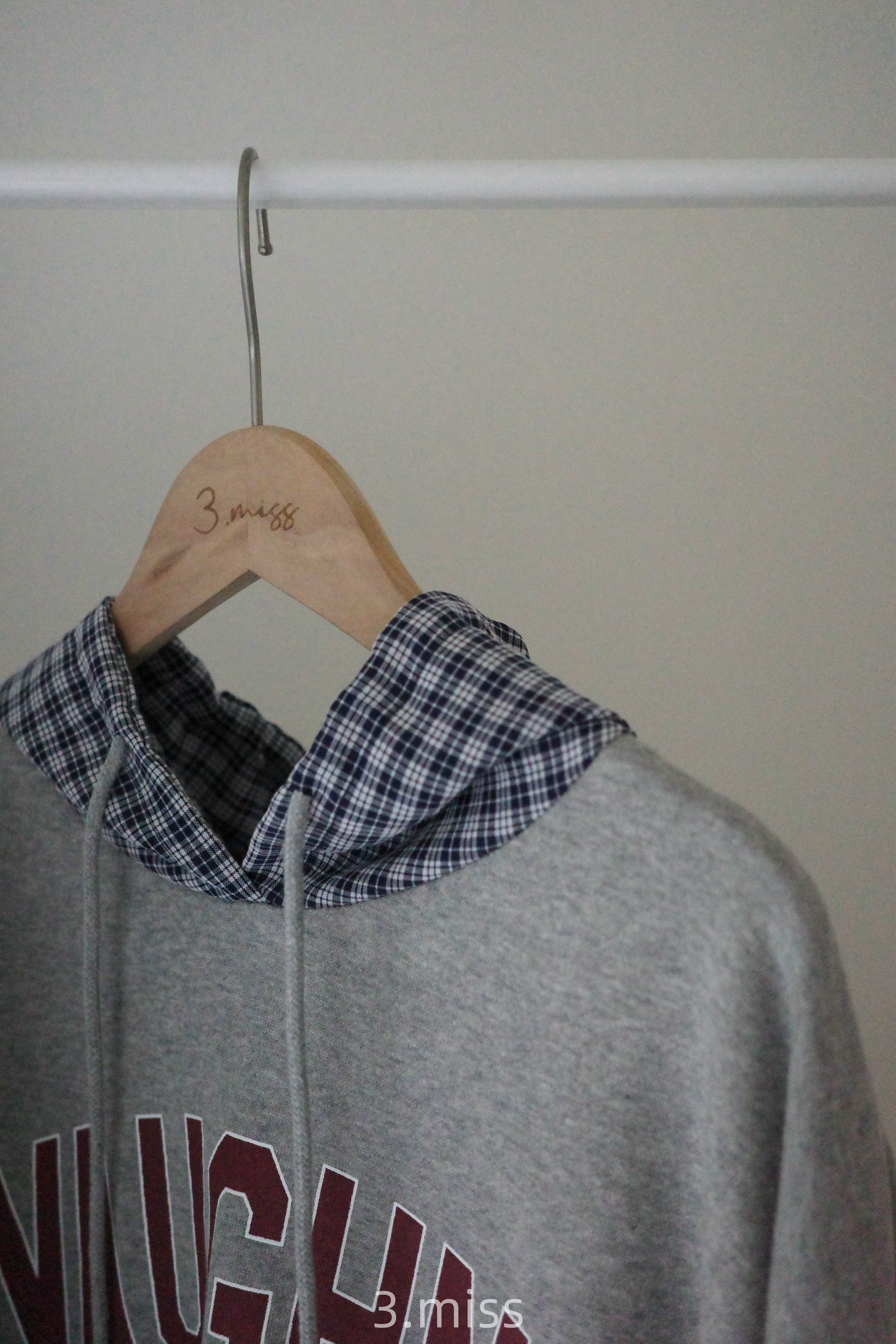 正韓格紋拼接帽T