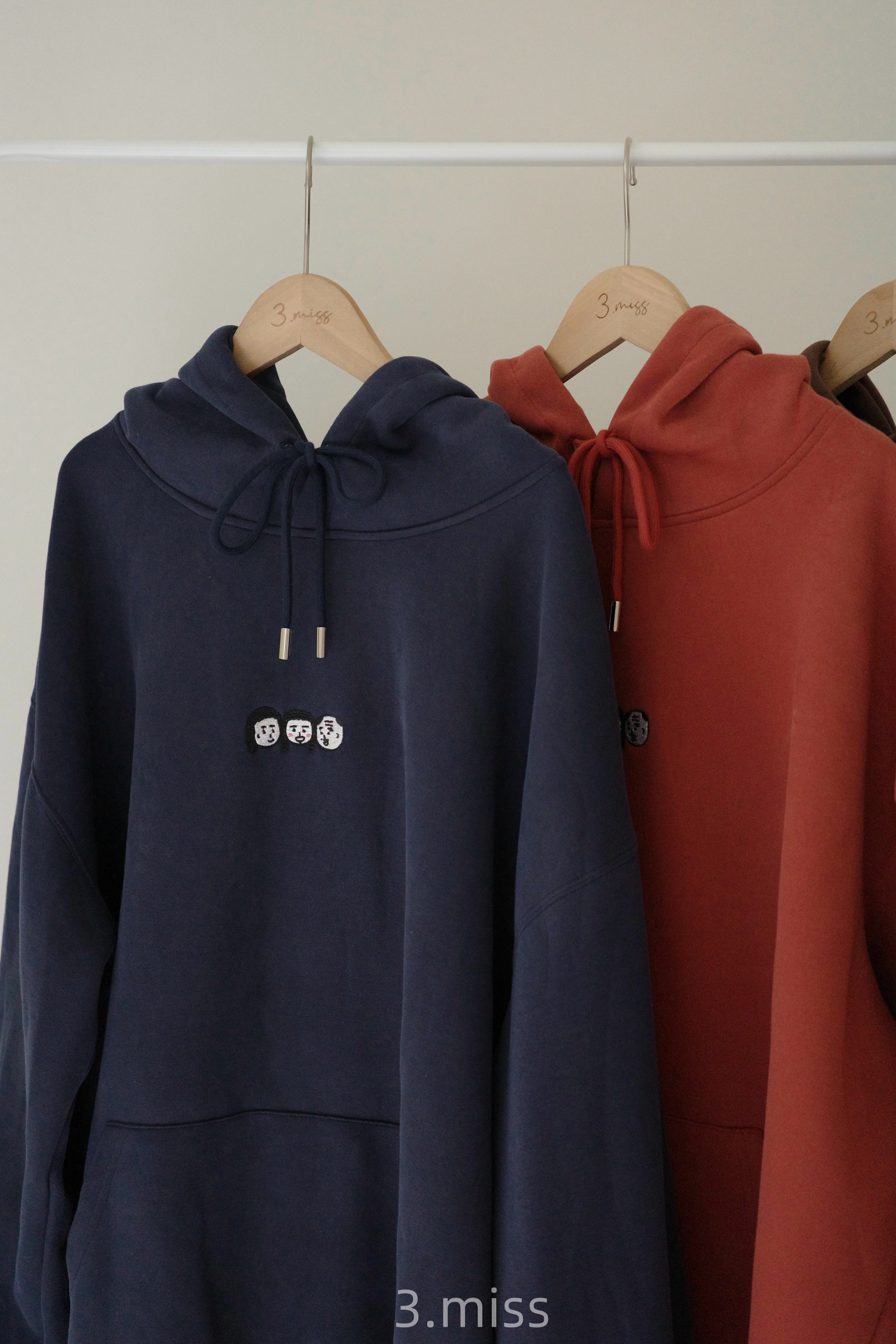 「 自訂款 」帽T