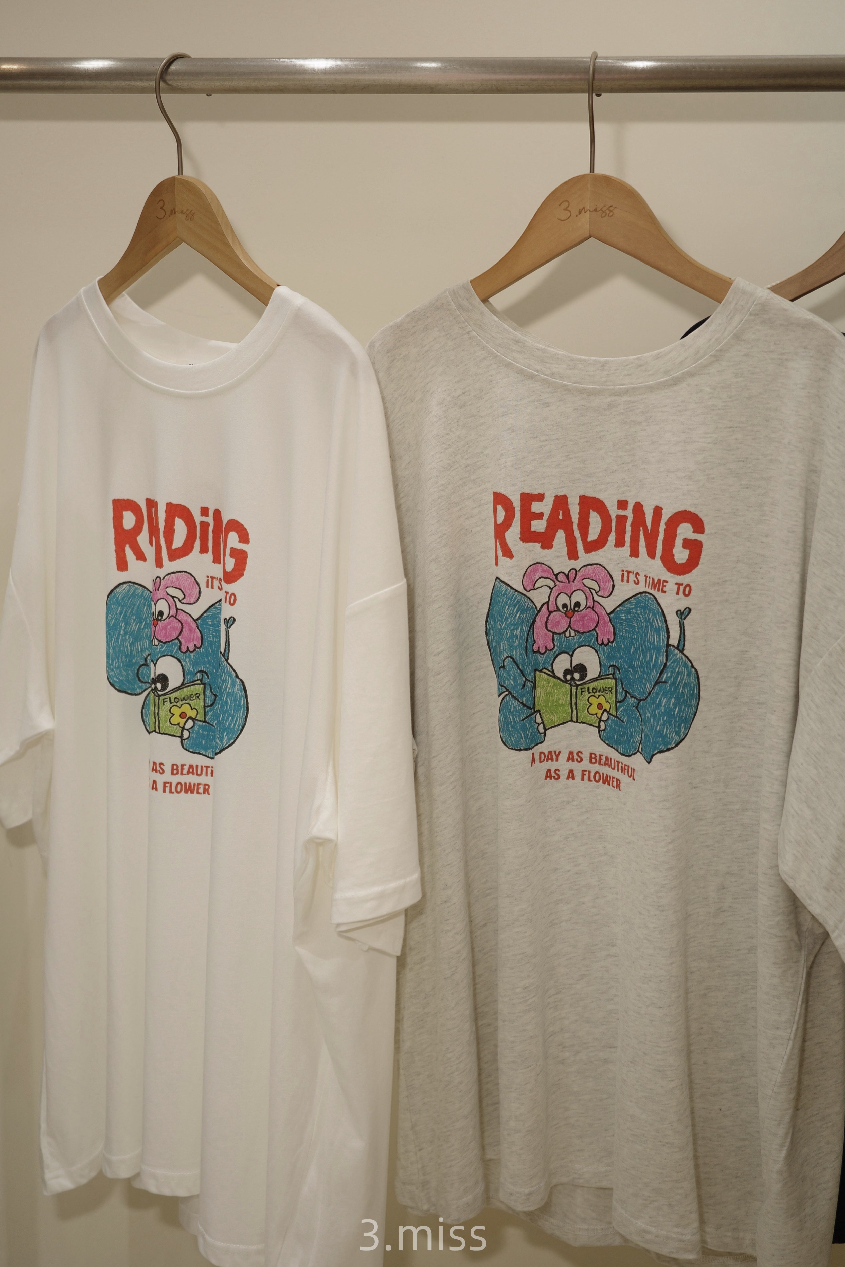 看書 🐰and 🐘