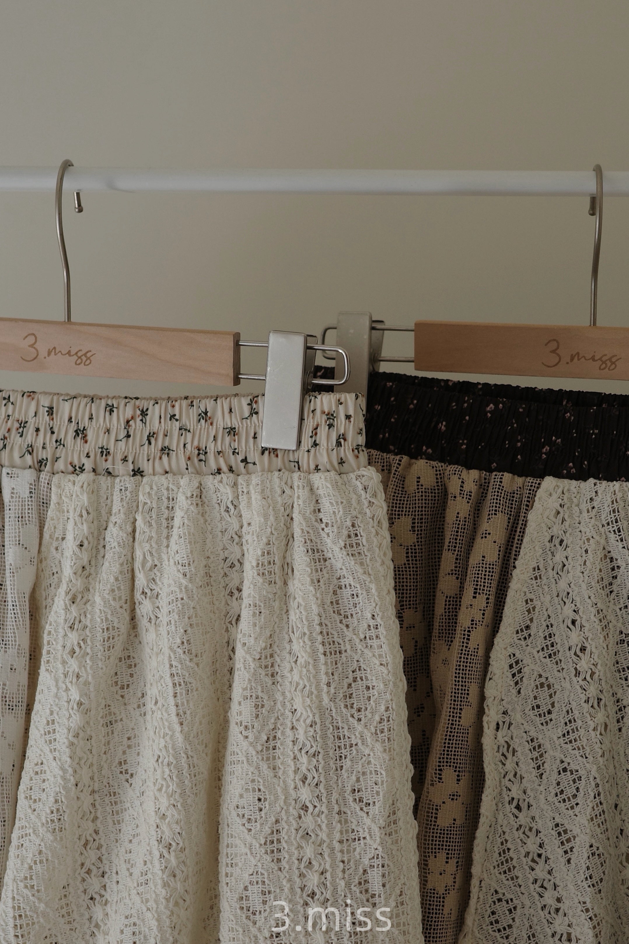 拼接式小花長裙